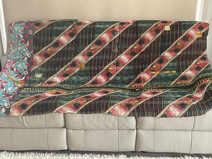 Indian Handmade Cotton Vintage Kantha Quilt Throw- Rashi - Adore India   